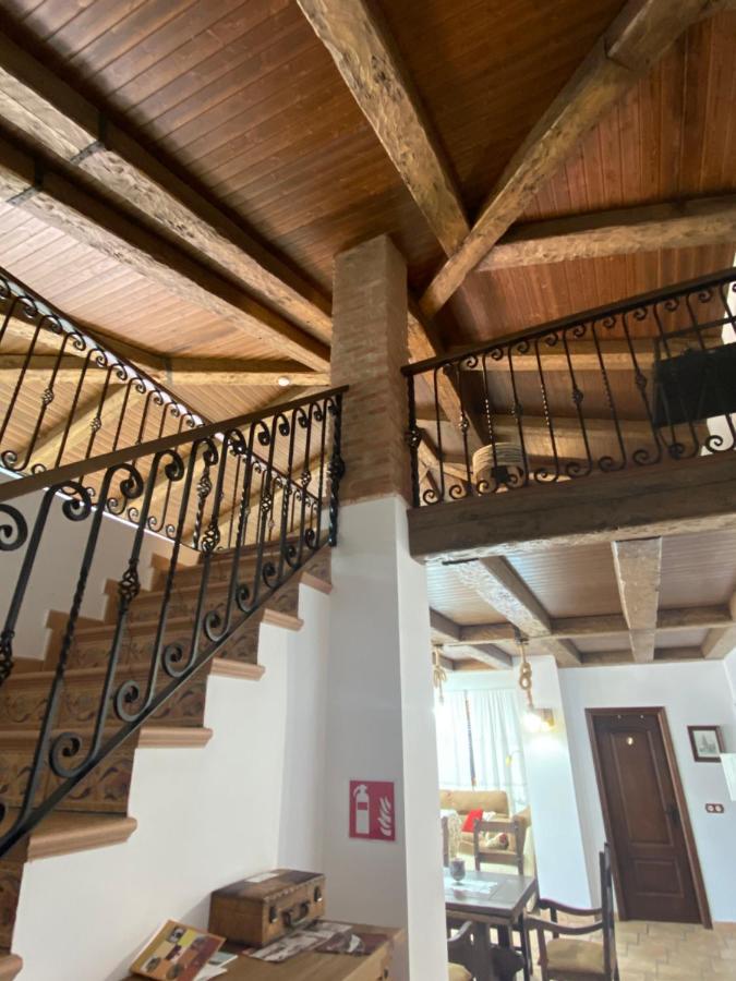 Casa Rural Montes De Trigo Jerez De Los Caballeros Exterior photo