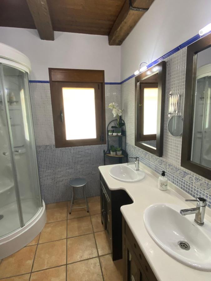 Casa Rural Montes De Trigo Jerez De Los Caballeros Exterior photo